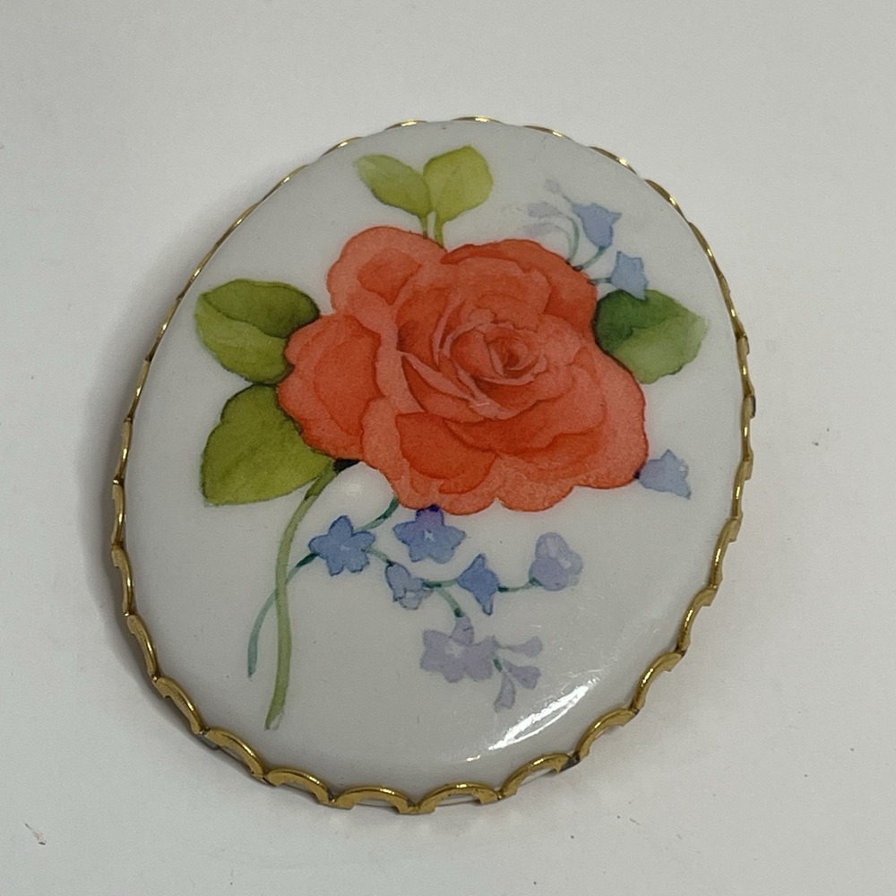 Hallmark Brooch PIN Vintage Cameo 70s Rose Pink Peach pendant hook VTG